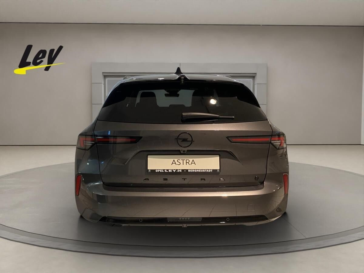 Opel Astra Sports Tourer 115 kW GS