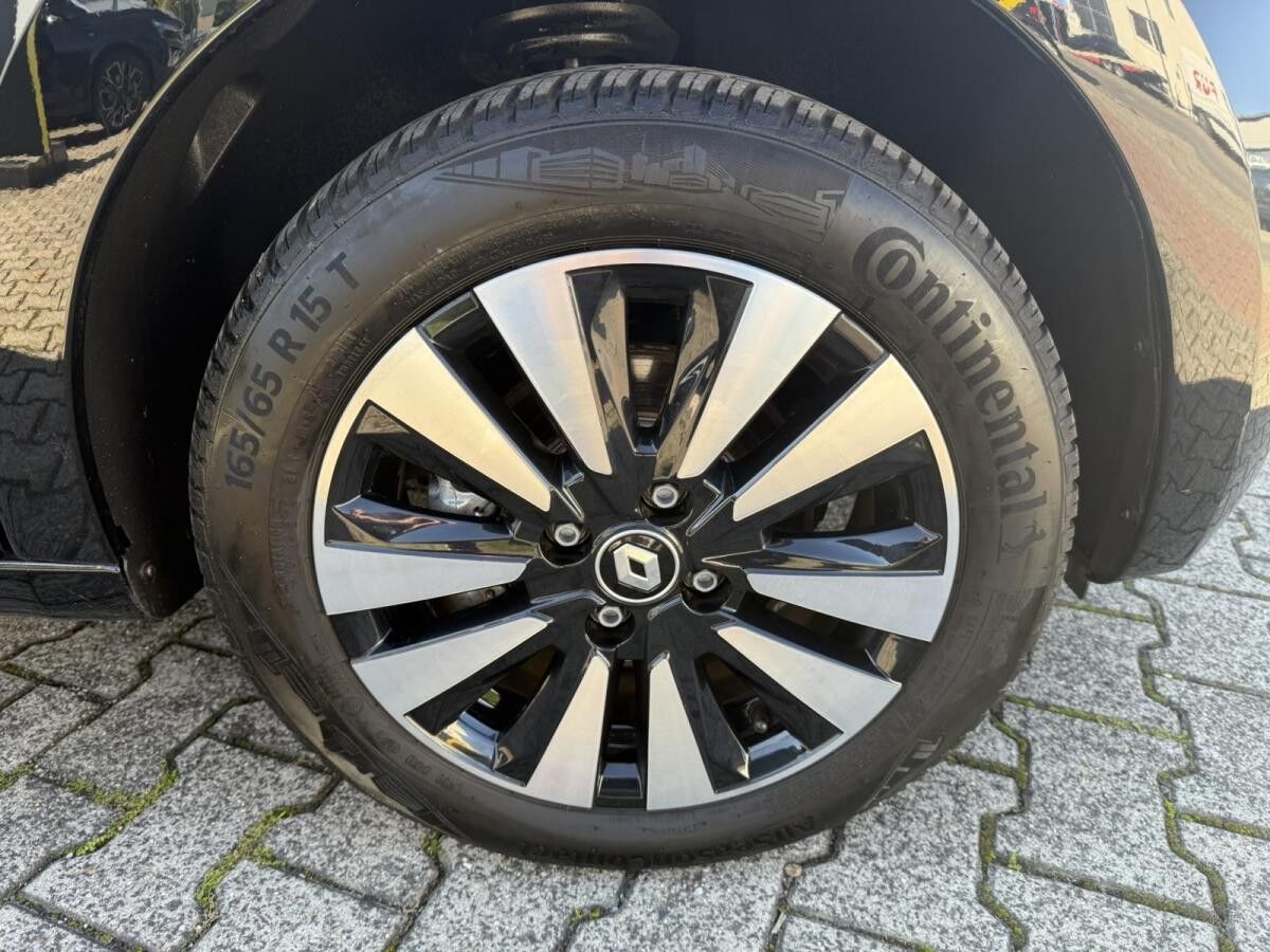 Renault Twingo Techno E-Tech *Allwetterreifen*