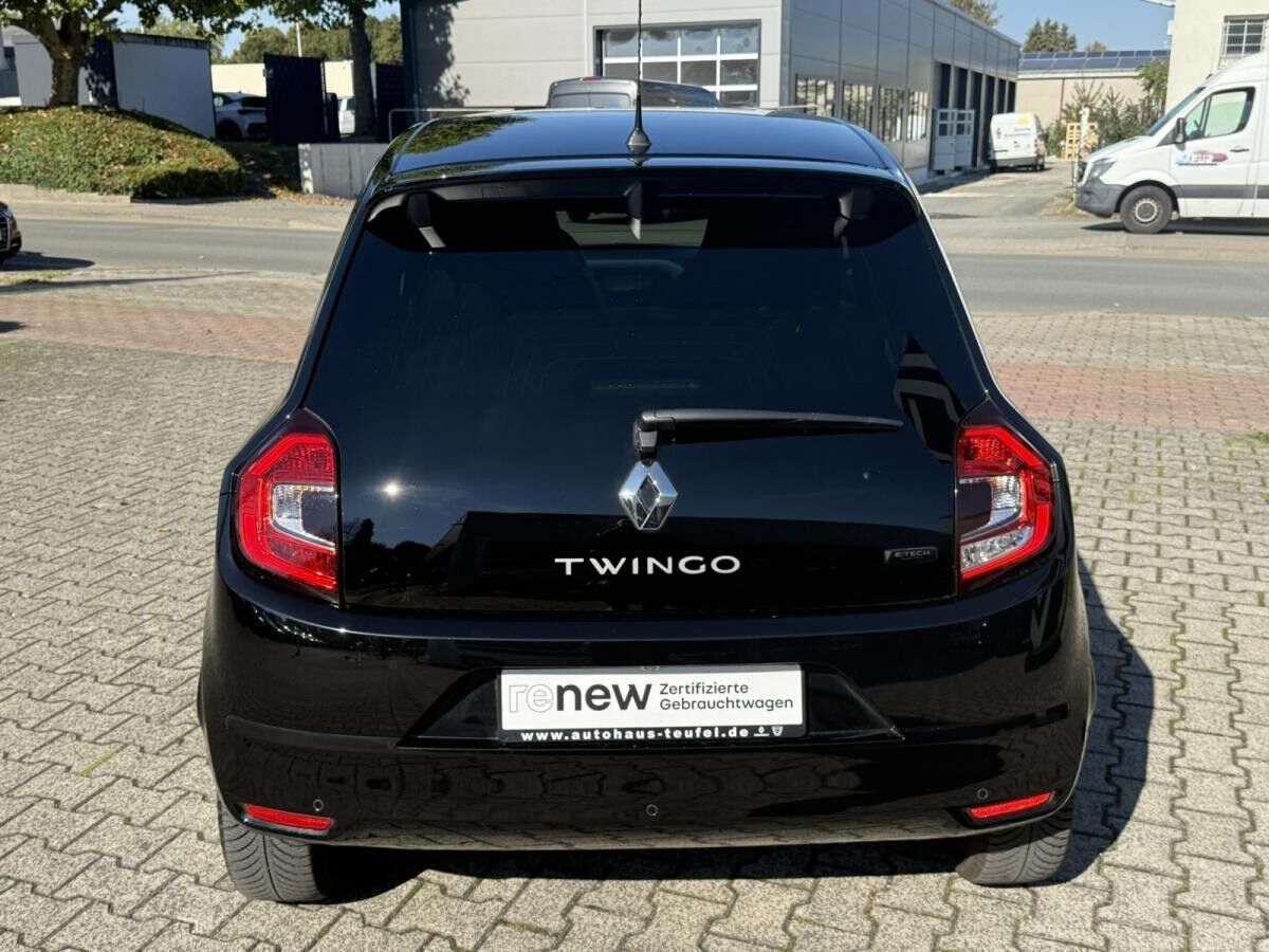Renault Twingo Techno E-Tech *Allwetterreifen*