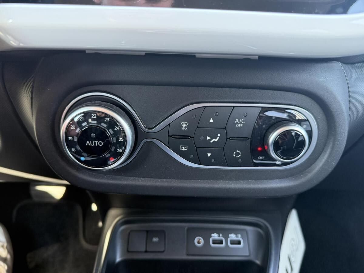 Renault Twingo Techno E-Tech *Allwetterreifen*