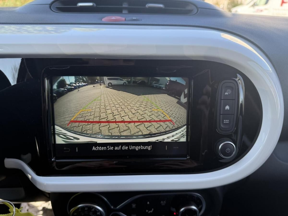 Renault Twingo Techno E-Tech *Allwetterreifen*