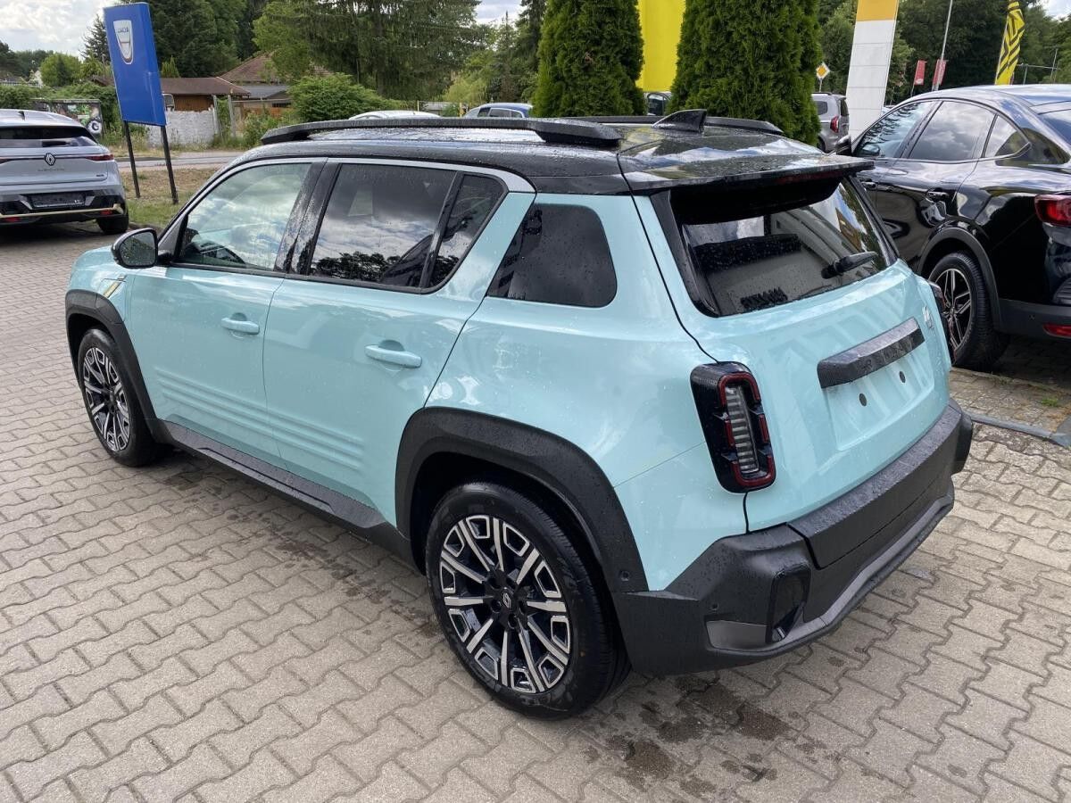 Renault 4 Iconic 150 Comfort Range