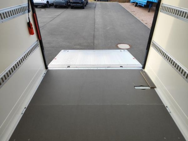 Nissan Interstar Junge Monolite Koffer L3H1 3,5t RWD N-Connecta 5 J Garantie ab Erstzul. Nissan Interstar Junge Monolite Koffer L3H1 3,5t RWD N-Connecta 5 J Garantie ab Erstzul.