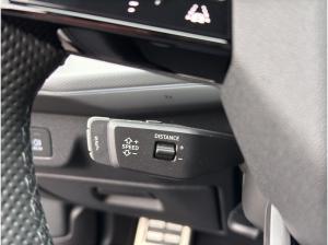 Audi Q3 SUV TFSI S tronic+PANO+LED+S LINE