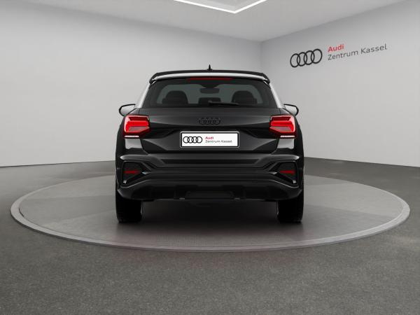 Audi Q2 S line Matrix LED CarPlay Leder RÜ 19"