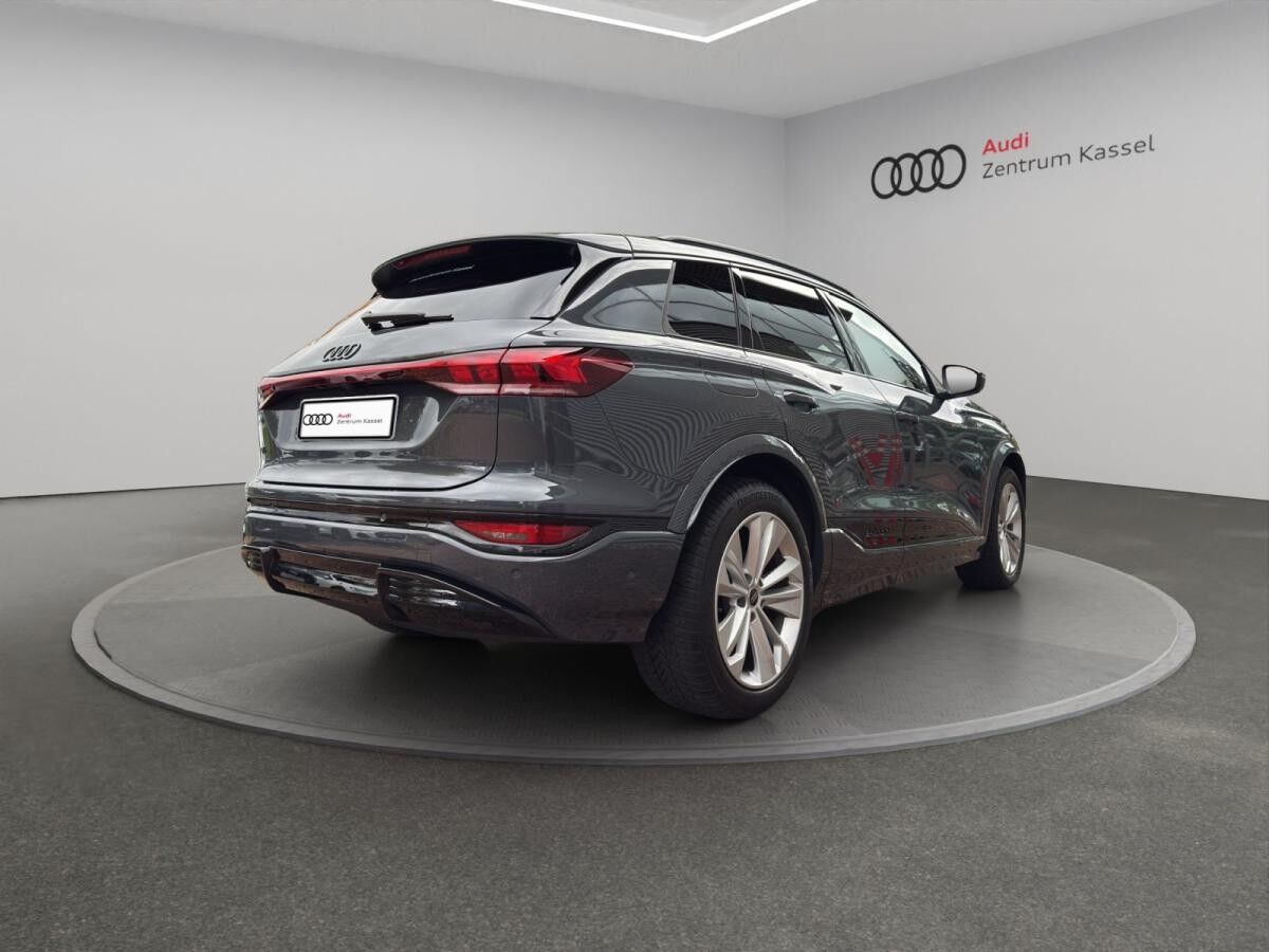 Audi Q6 e-tron Q6 SUV e-tron performance S line Pano B&O HuD