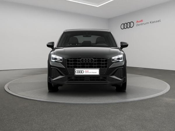 Audi Q2 S line Matrix LED CarPlay Leder RÜ 19"