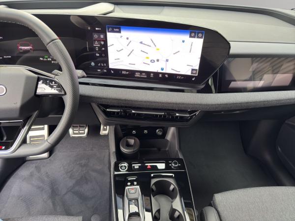 Audi Q6 e-tron Q6 SUV e-tron performance S line Pano B&O HuD
