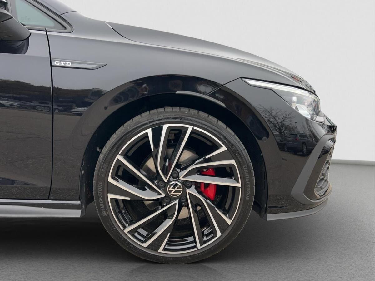 Volkswagen Golf VIII 8 GTD Pano Keyless Travel StaHzg MATRIX