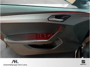 Seat Leon Sportstourer 2.0 TDI FR DSG AHK Navi ACC RFK LED
