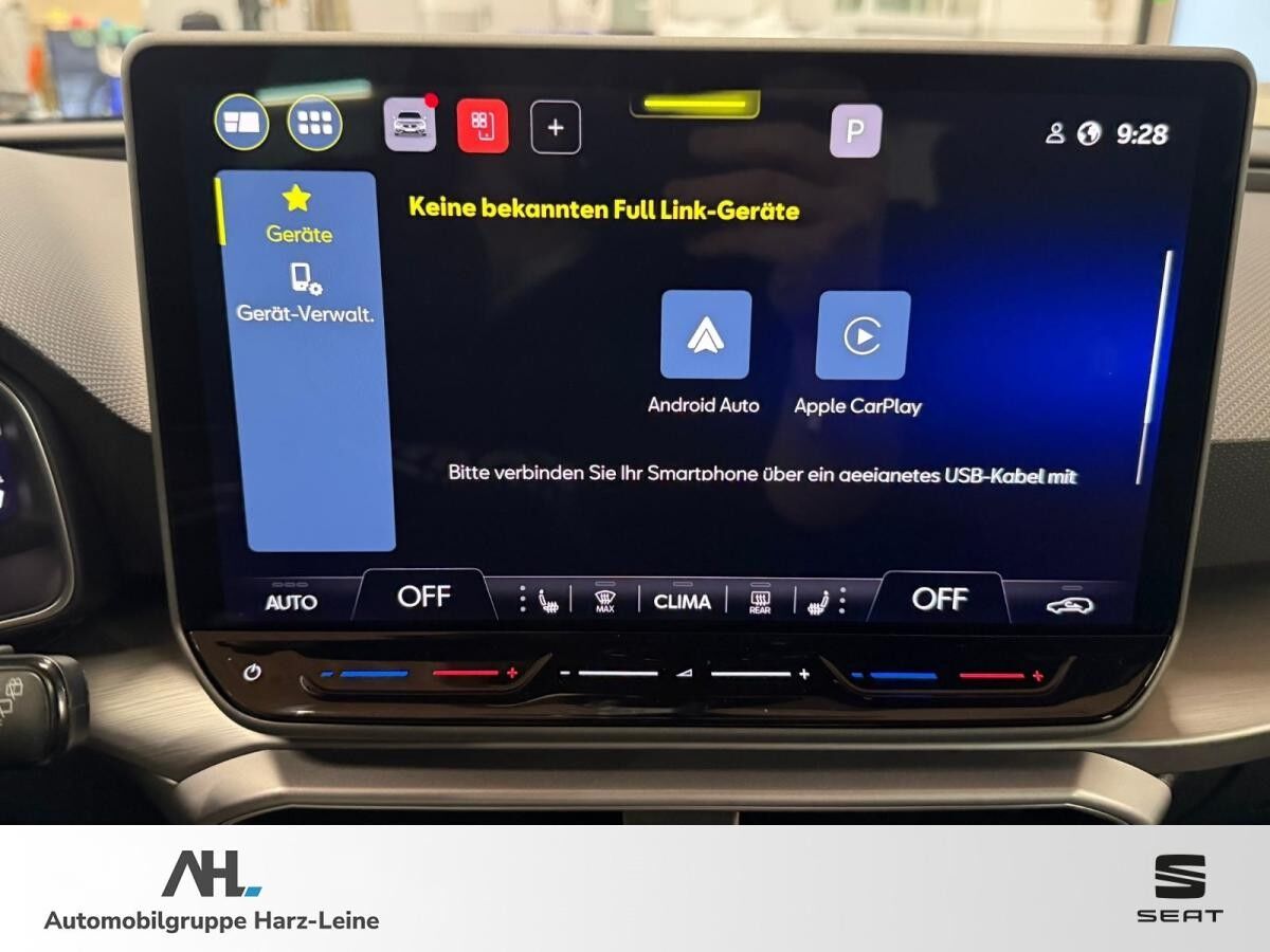 Seat Leon Sportstourer 2.0 TDI FR DSG AHK Navi ACC RFK LED