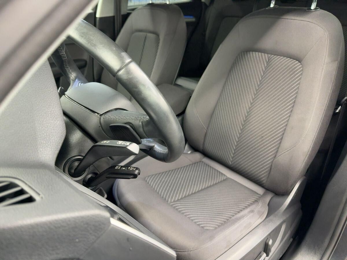 Audi Q5 40 TDI S line quattro Matrix AHK Navi Parklenkassist