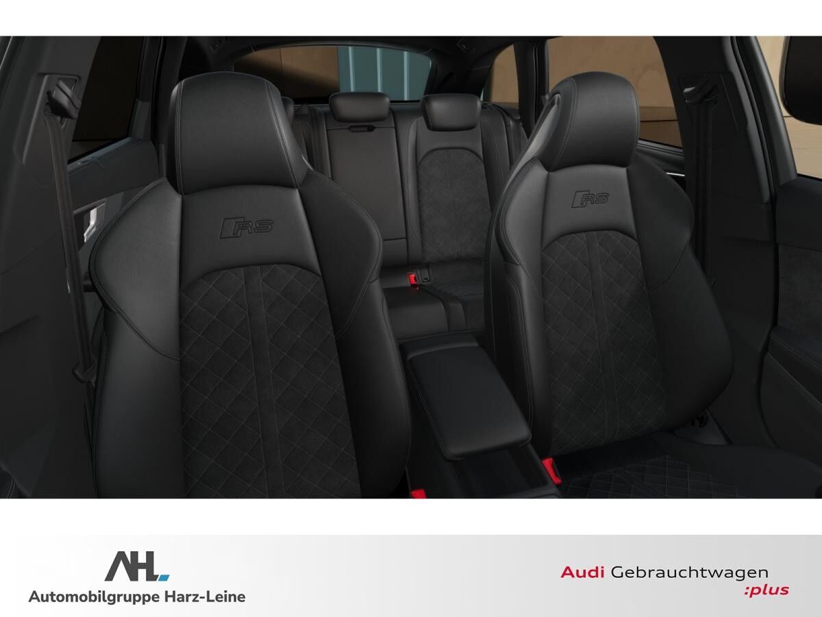 Audi RS4 Avant TFSI quattro B&O Smartphone Interface RFK