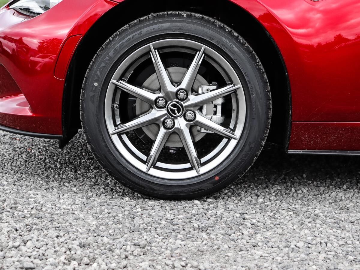 Mazda MX-5 2024 SKYACTIV-G 132 1.5L 6MT RWD Exclusive-line