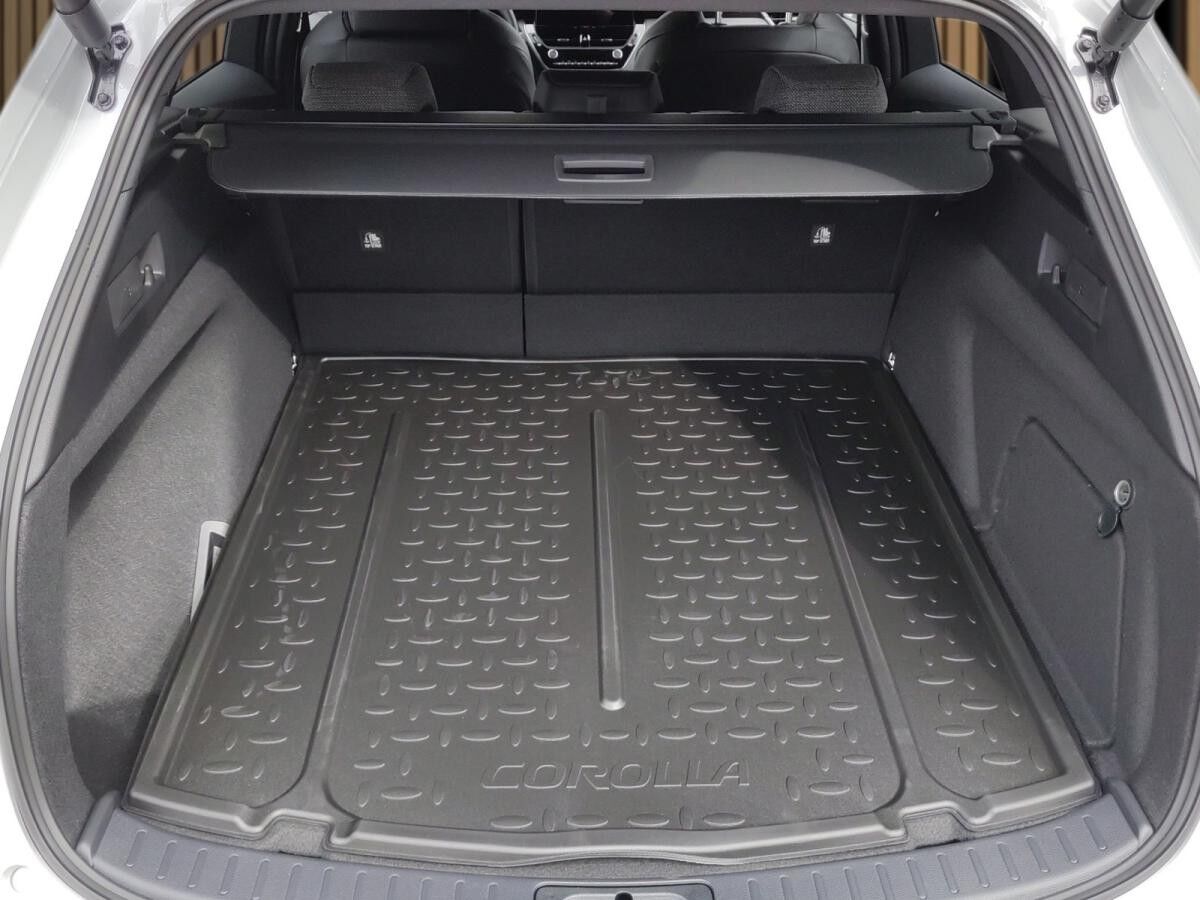 Toyota Corolla Touring Sports 1.8 Teamplayer Technikpaket