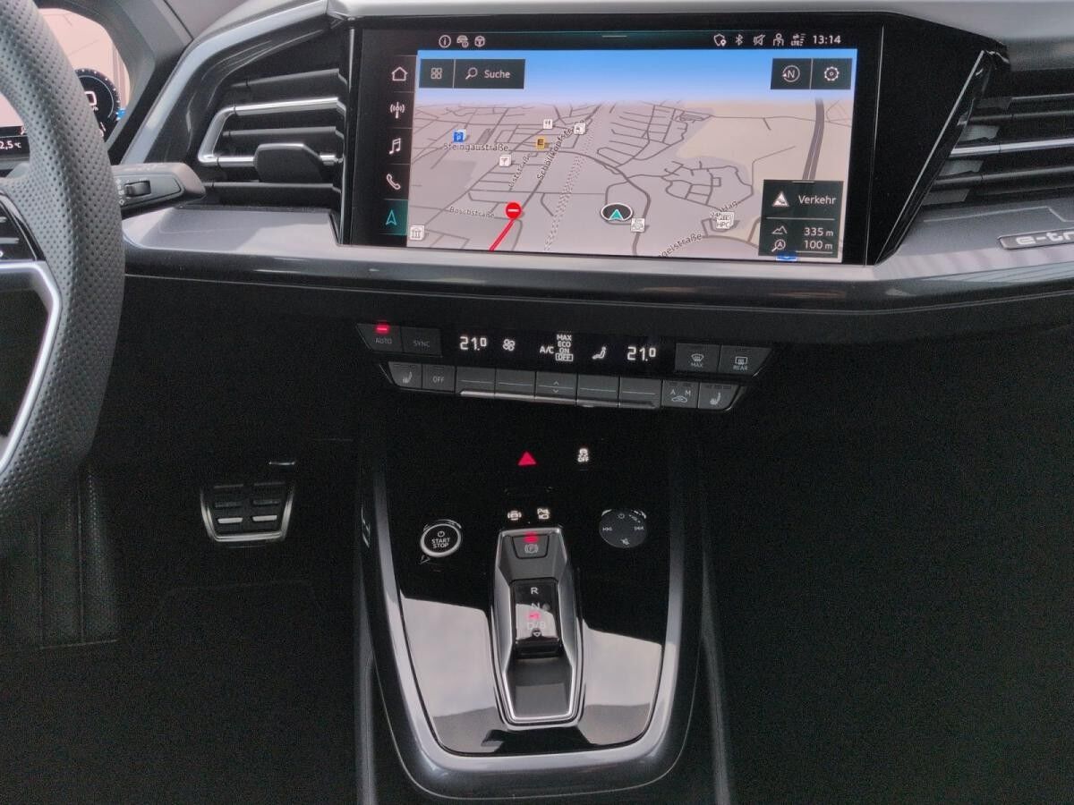 Audi Q4 e-tron 45 S line, Matrix, AHK, 360 Grad, Standklima