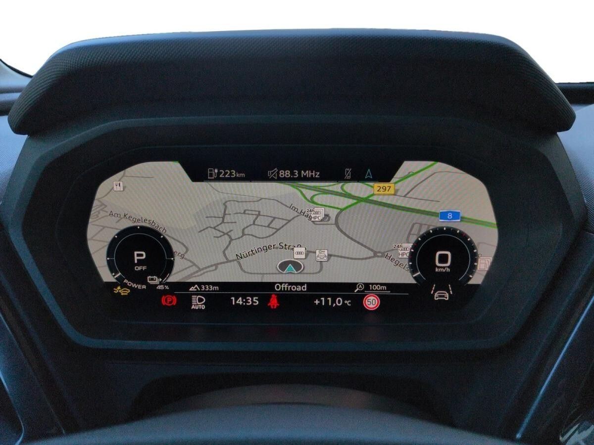 Audi Q4 e-tron 45 S line, AHK, Matrix, 360 Grad, Standklima,