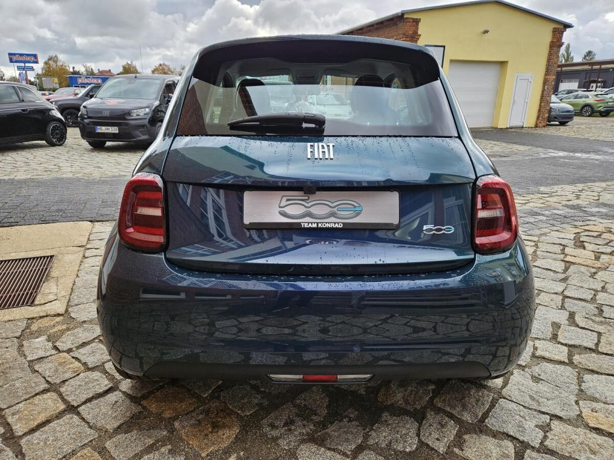 Fiat 500e Icon - sofort verfügbar - Komfort Paket - verschiedene Farben