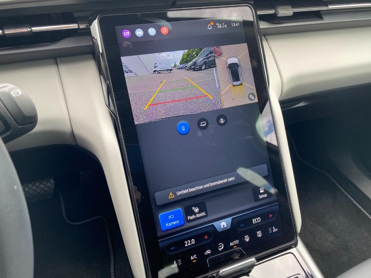 Ford Explorer Select 77kWh Extended Range RWD ink Wärmepumpe