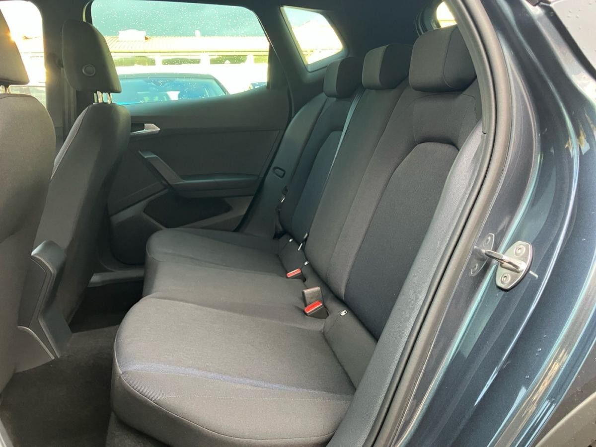 Seat Arona FR 1.0 TSI DSG / Navi, ParkAssi, LED, RFK