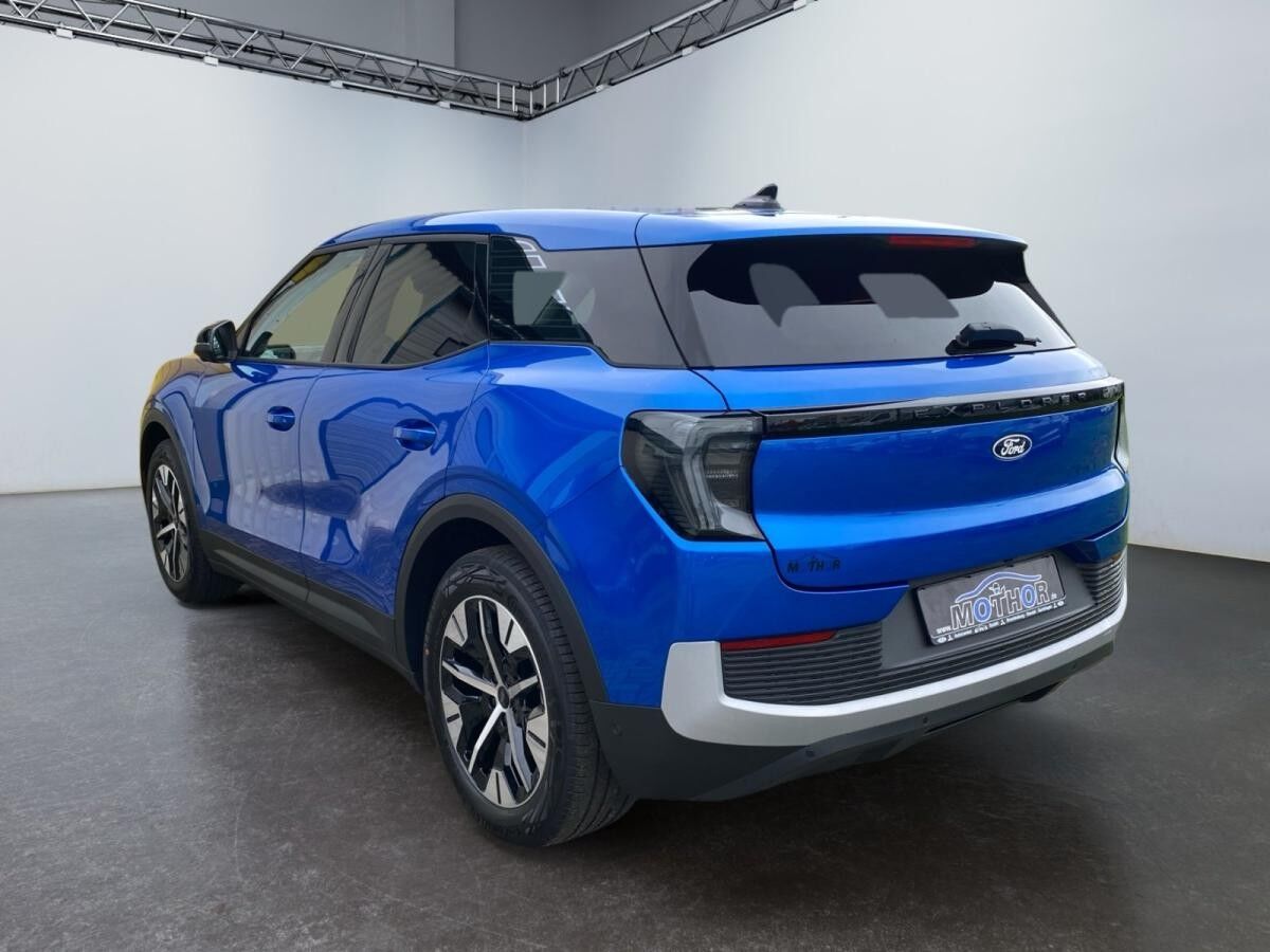 Ford Explorer Select 77kWh Extended Range RWD ink Wärmepumpe