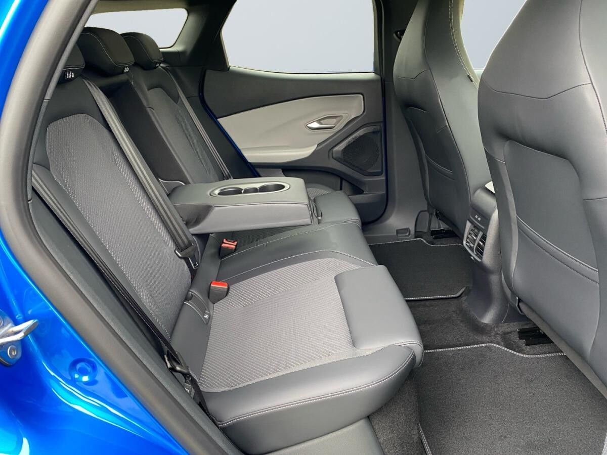 Ford Explorer Select 77kWh Extended Range RWD ink Wärmepumpe