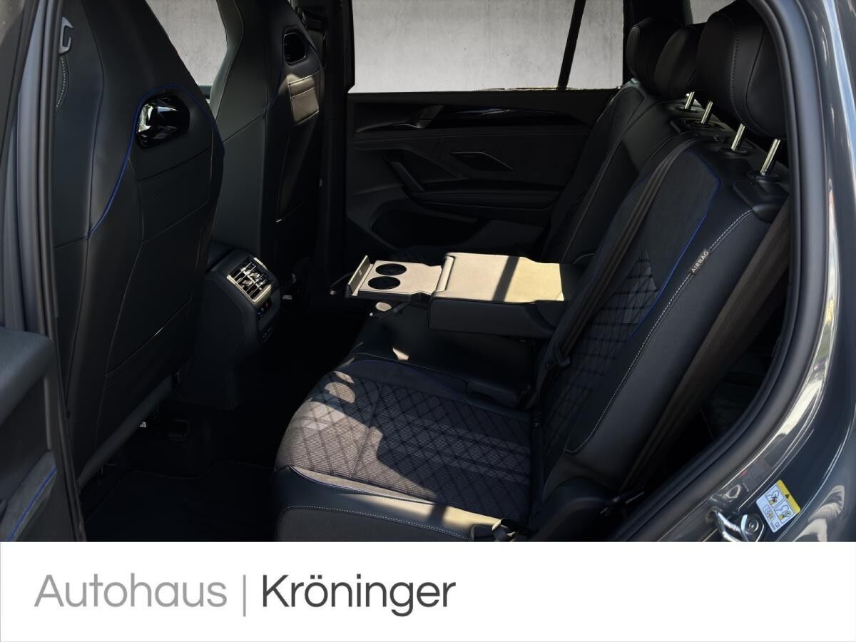 Volkswagen Tayron 2.0 TSI 4MOTION R-Line **SOFORT VERFÜGBAR**