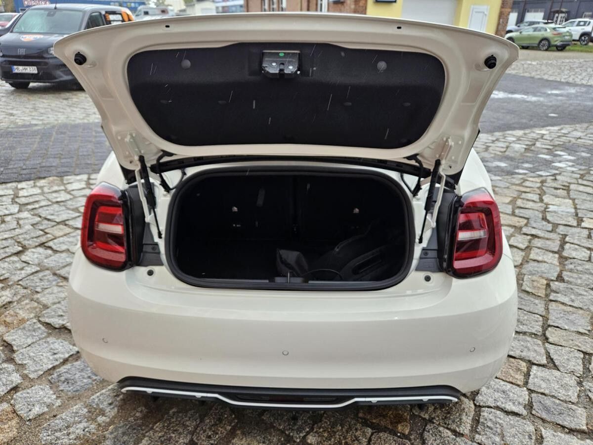 Abarth 500C E Turismo CABRIO - Vollausstattung - sofort verfügbar