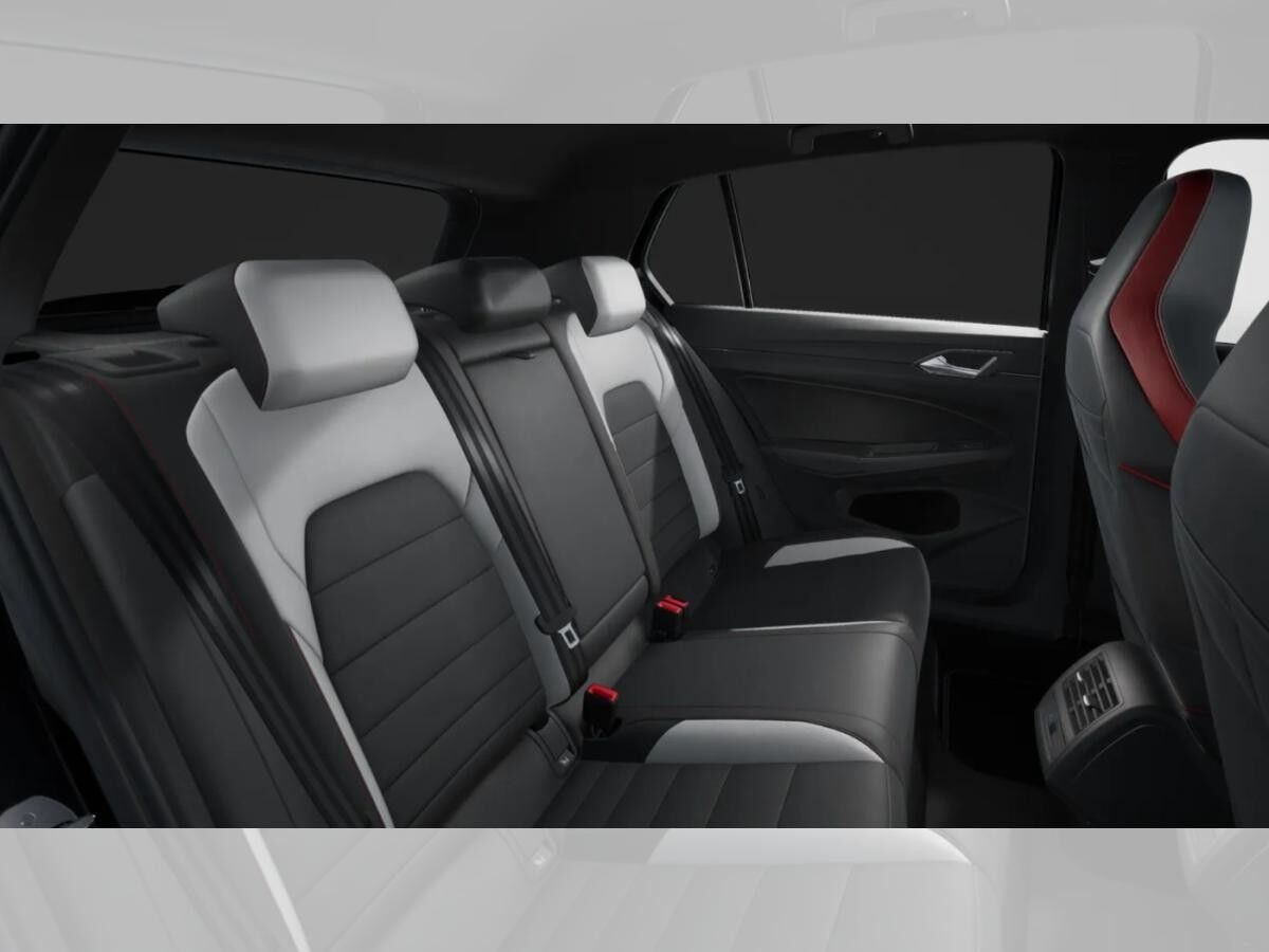 Volkswagen Golf GTI CarPlay Pano Black ACC LED