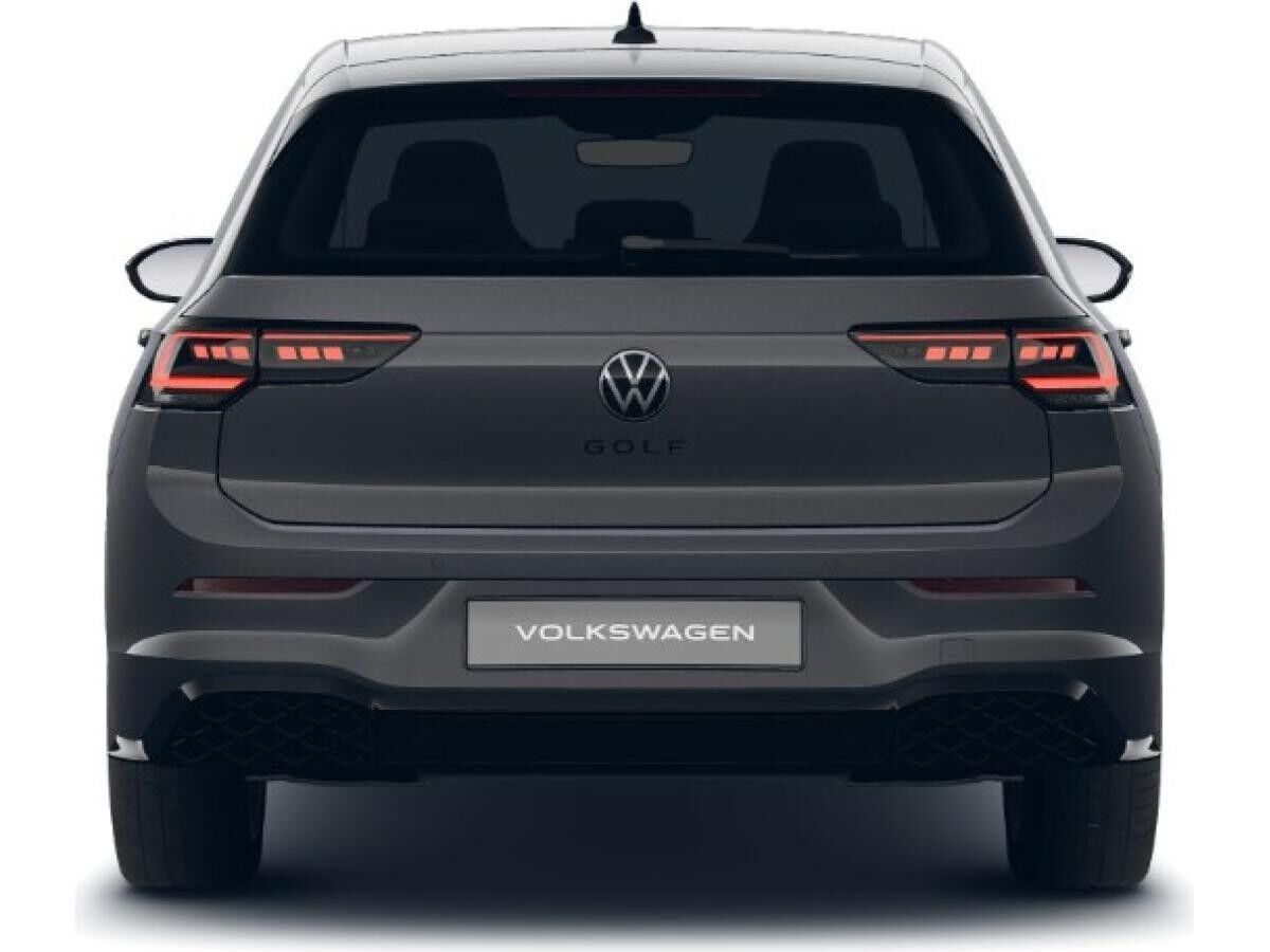 Volkswagen Golf R-Line 1.5 l eTSI OPF DSG CarPlay Pano Hyb.