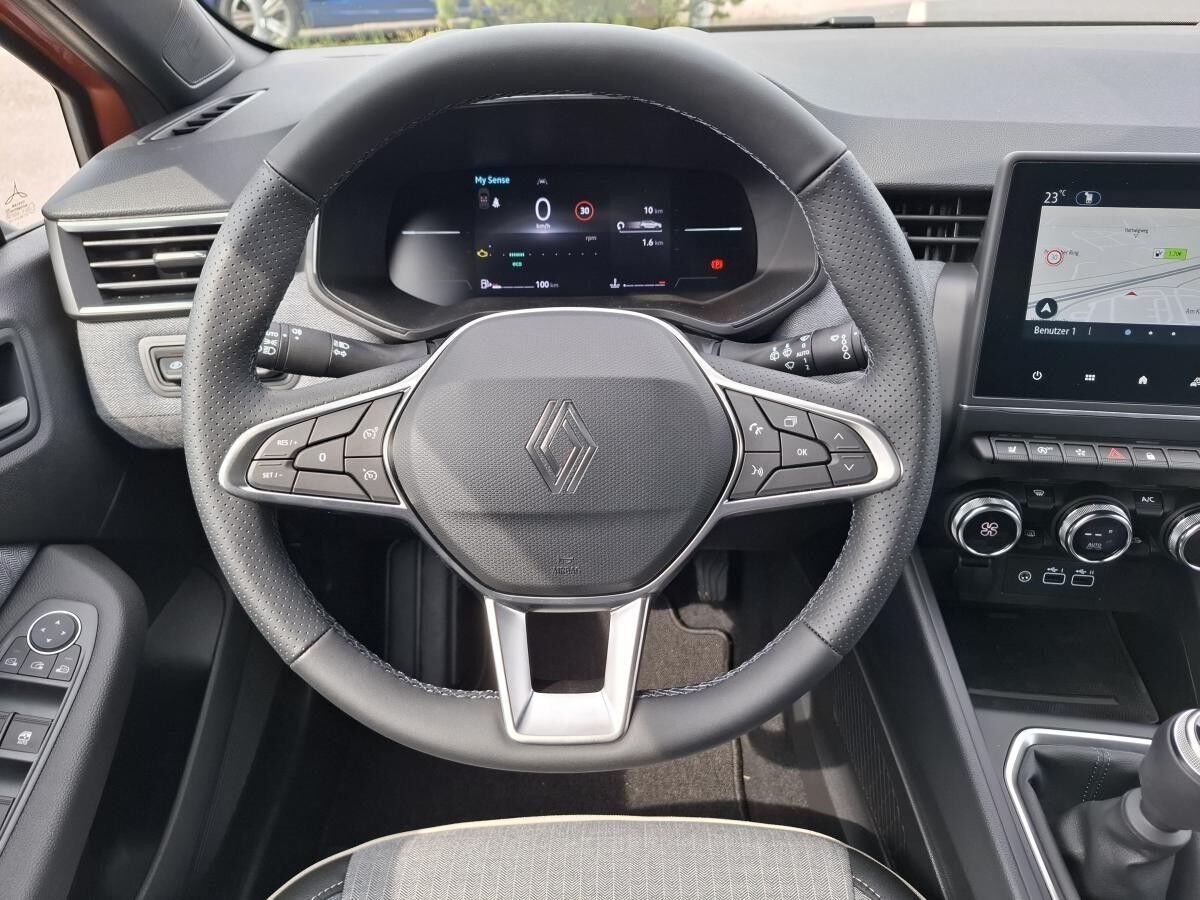 Renault Clio Techno TCe 90 - Sofort Verfügbar!