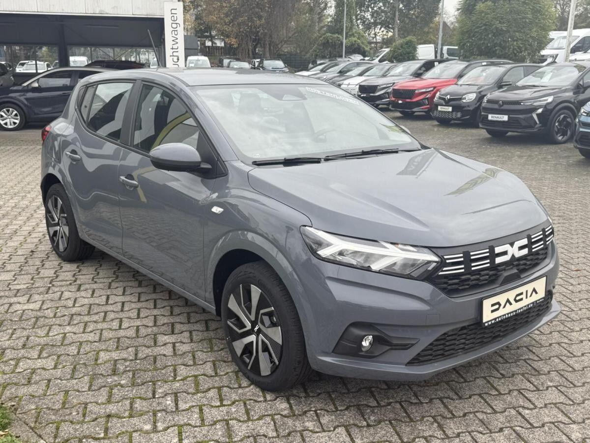 Dacia Sandero Expression TCe 90 *SHZ*PDC* 500€ Rabatt Aktion