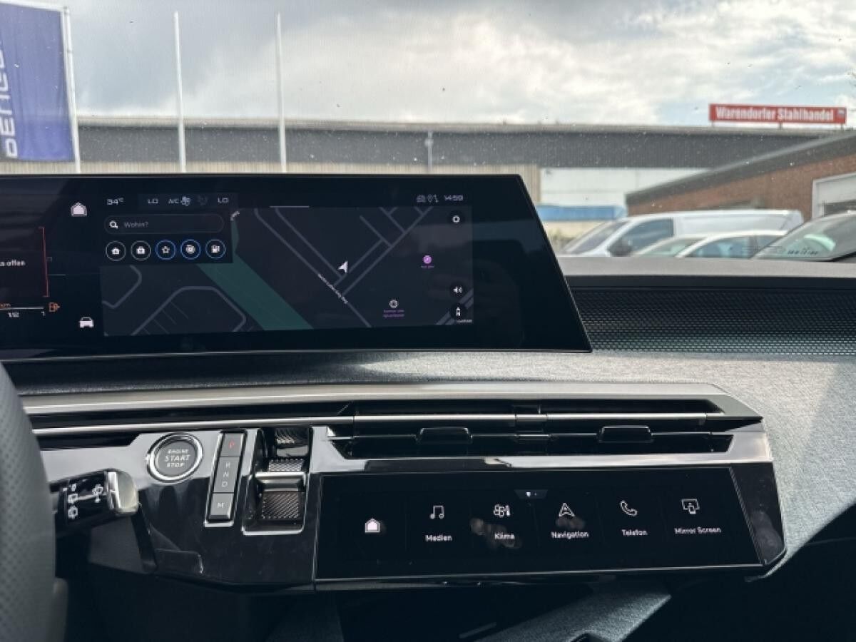 Peugeot 5008 GT HYBRID 145 e-DSC6 AHK-abn. Navi ACC