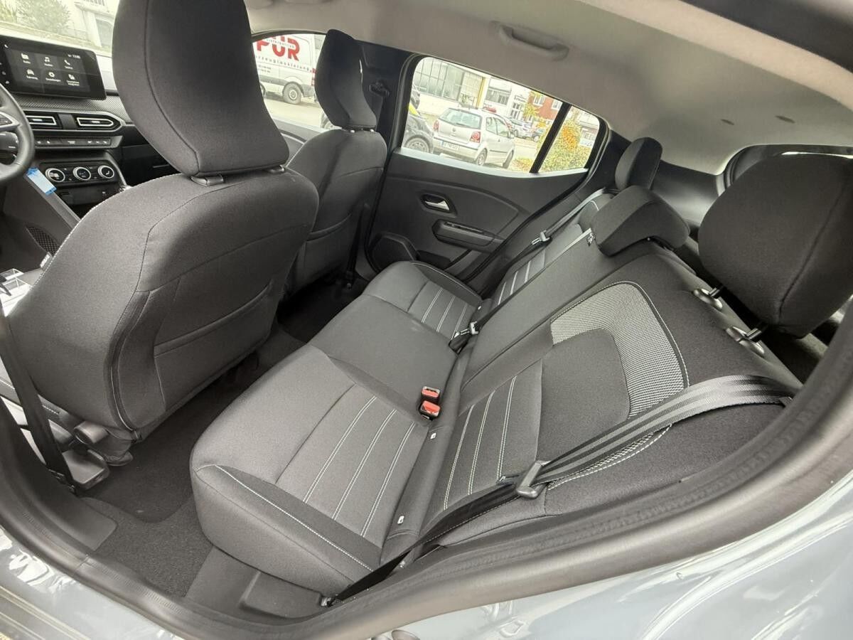 Dacia Sandero Expression TCe 90 *SHZ*PDC* 500€ Rabatt Aktion