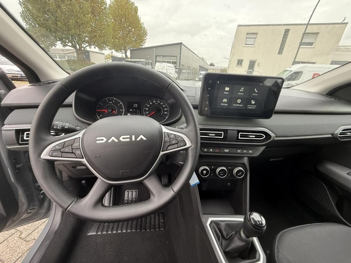 Dacia Sandero Expression TCe 90 *SHZ*PDC* 500€ Rabatt Aktion