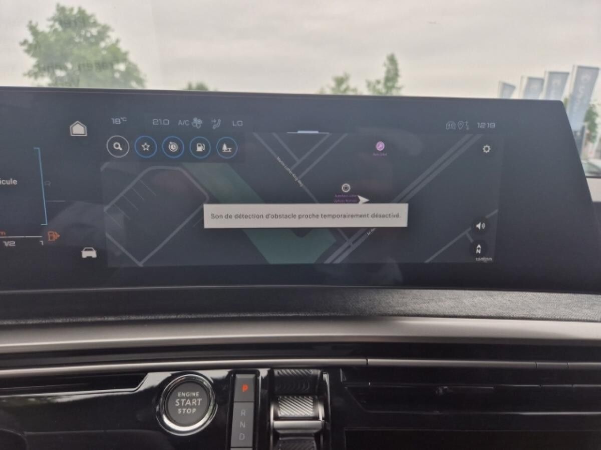 Peugeot 5008 Allure HYBRID 145 e-DSC6 Navi LED CarPlay