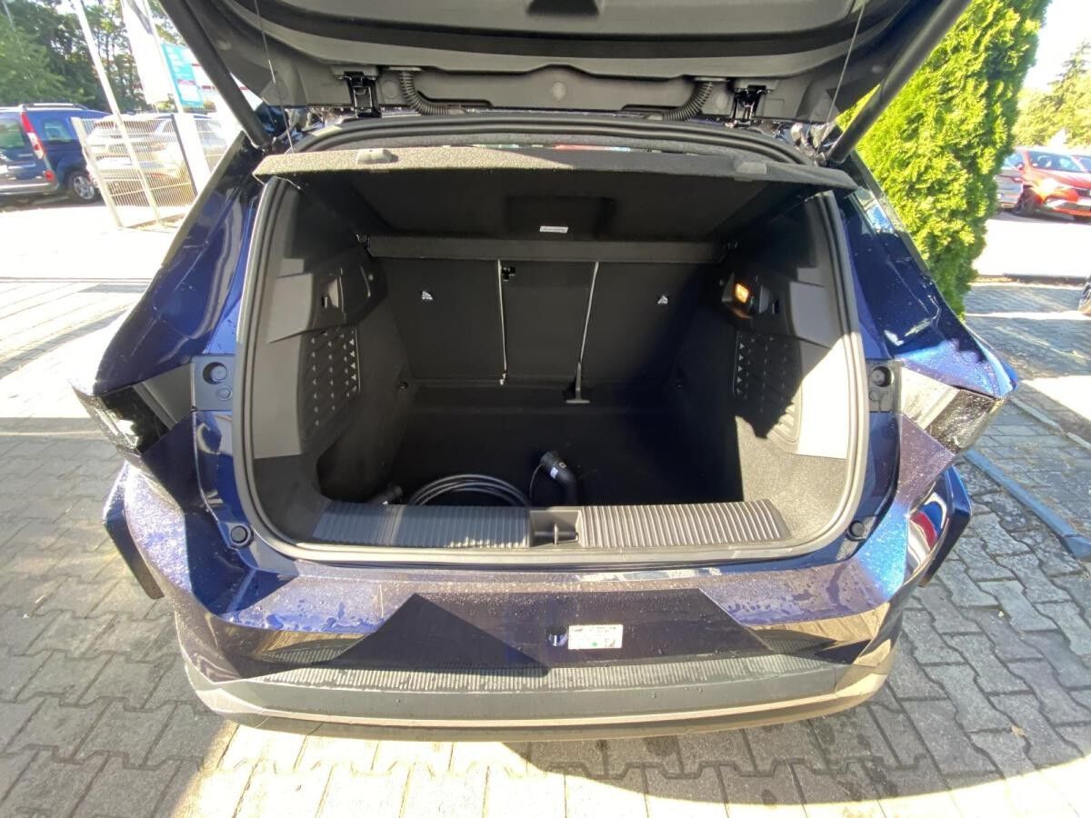 Renault Scenic Iconic 220 Long Range