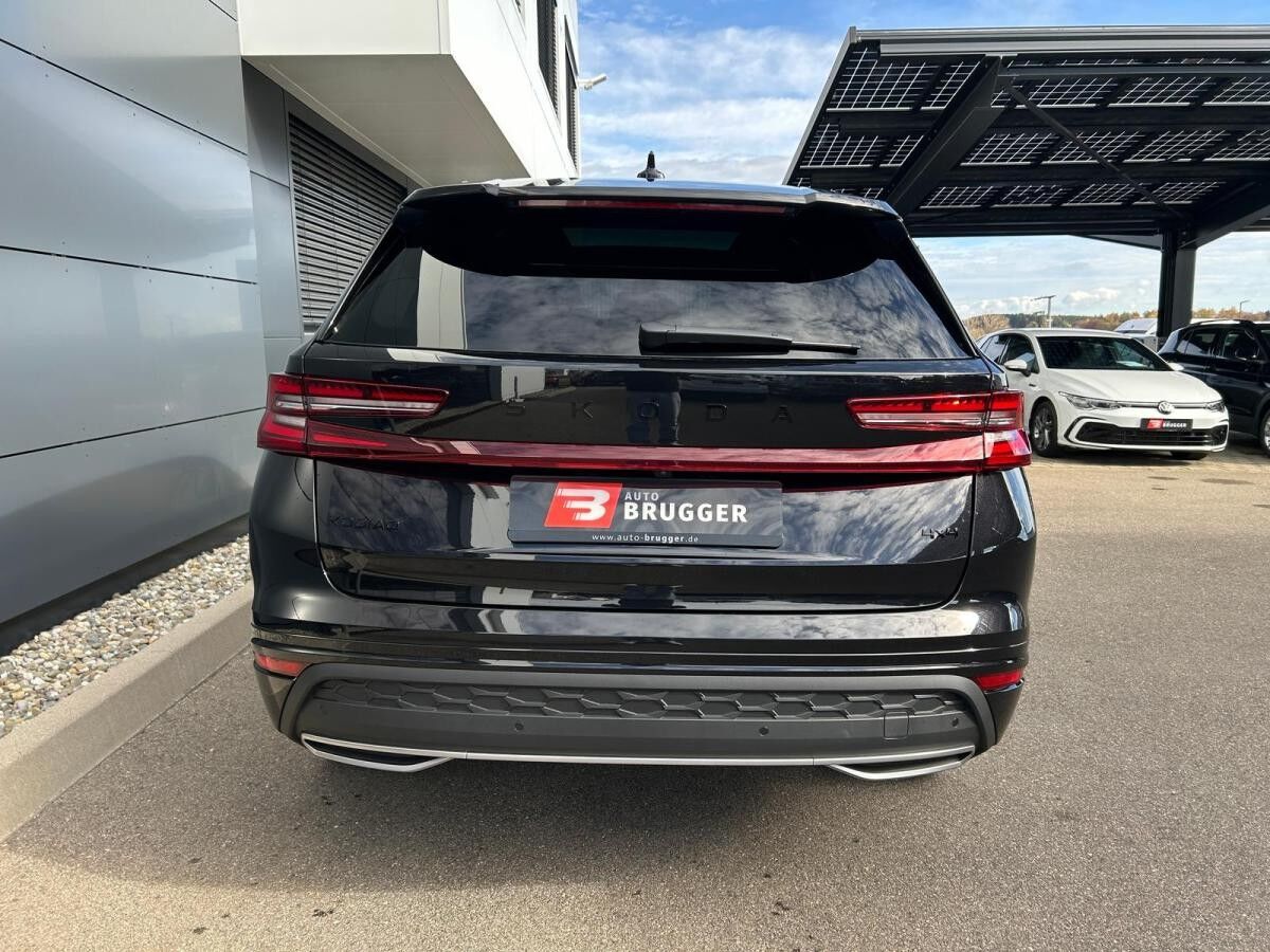 Skoda Kodiaq 2.0 TSI DSG 4x4 Sportline MATRIX AHK PANO