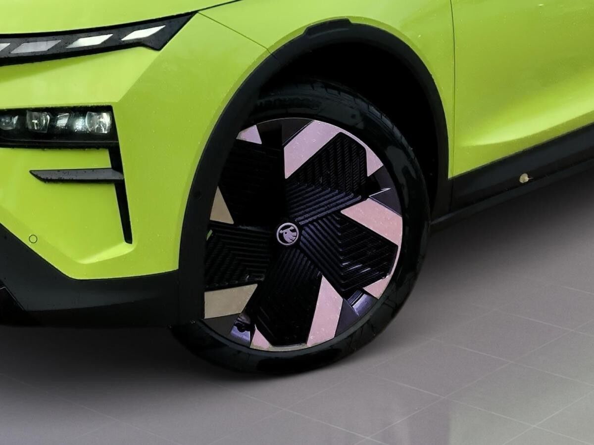 Skoda Elroq RS 4x4 MATRIX.WärmeP.Maxx.MASSAGE.HUD.AHK.AMBIENTE.eHECK.WINTER