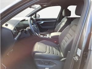 Volkswagen Touareg 3.0 V6 TDI R-Line, AHK, IQ-Drive, sofort verfügbar