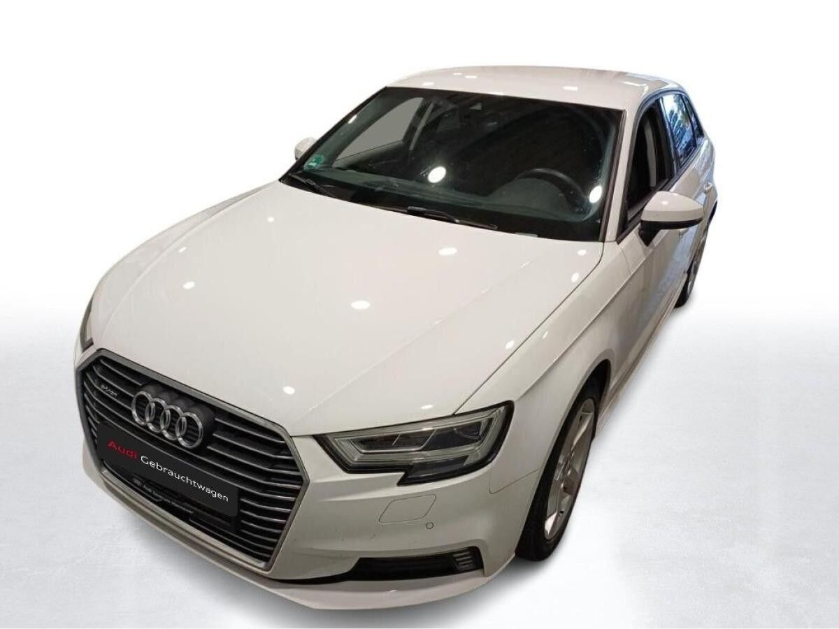 Audi A3 Sportback sport 40 TFSIe LED ACC Navi SHZ