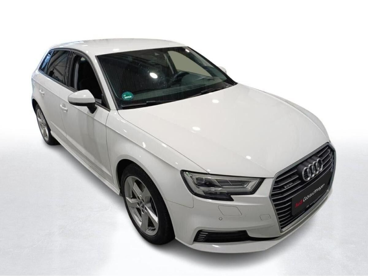 Audi A3 Sportback sport 40 TFSIe LED ACC Navi SHZ
