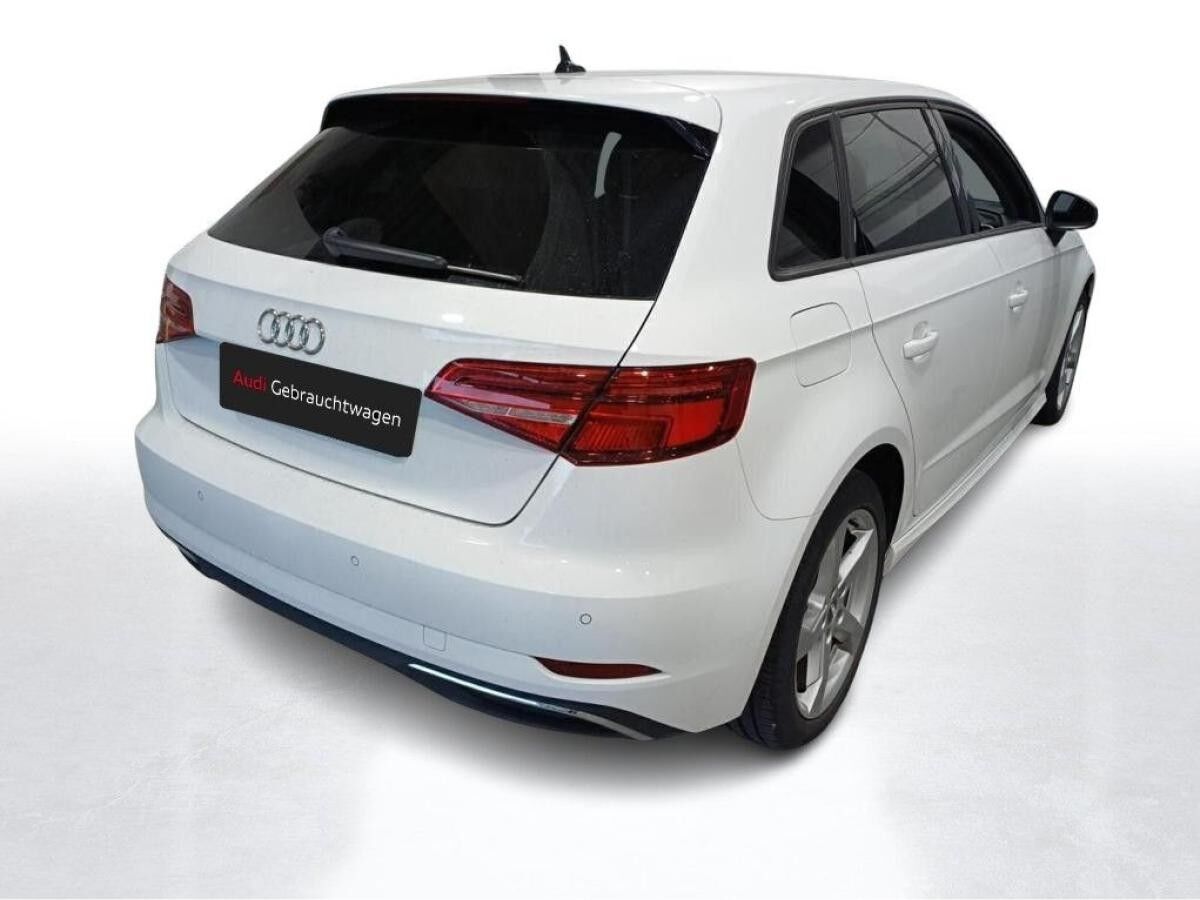 Audi A3 Sportback sport 40 TFSIe LED ACC Navi SHZ