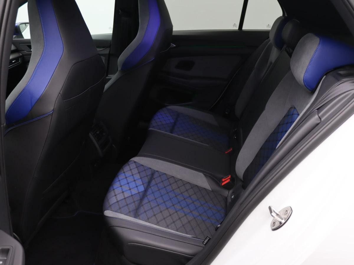 Volkswagen Golf R Performance 20 Years 2.0TSI 4M DSG / Pano