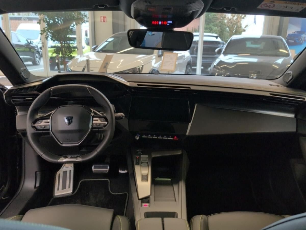 Peugeot 408 Hybrid GT 145 e-DSC6 Panorama Navi SHZ