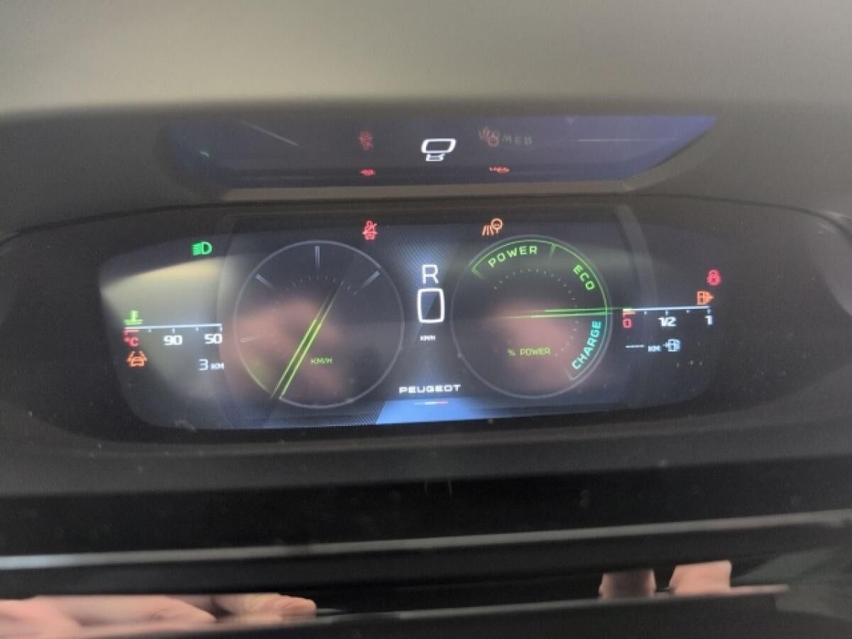 Peugeot 408 Hybrid GT 145 e-DSC6 Panorama Navi SHZ