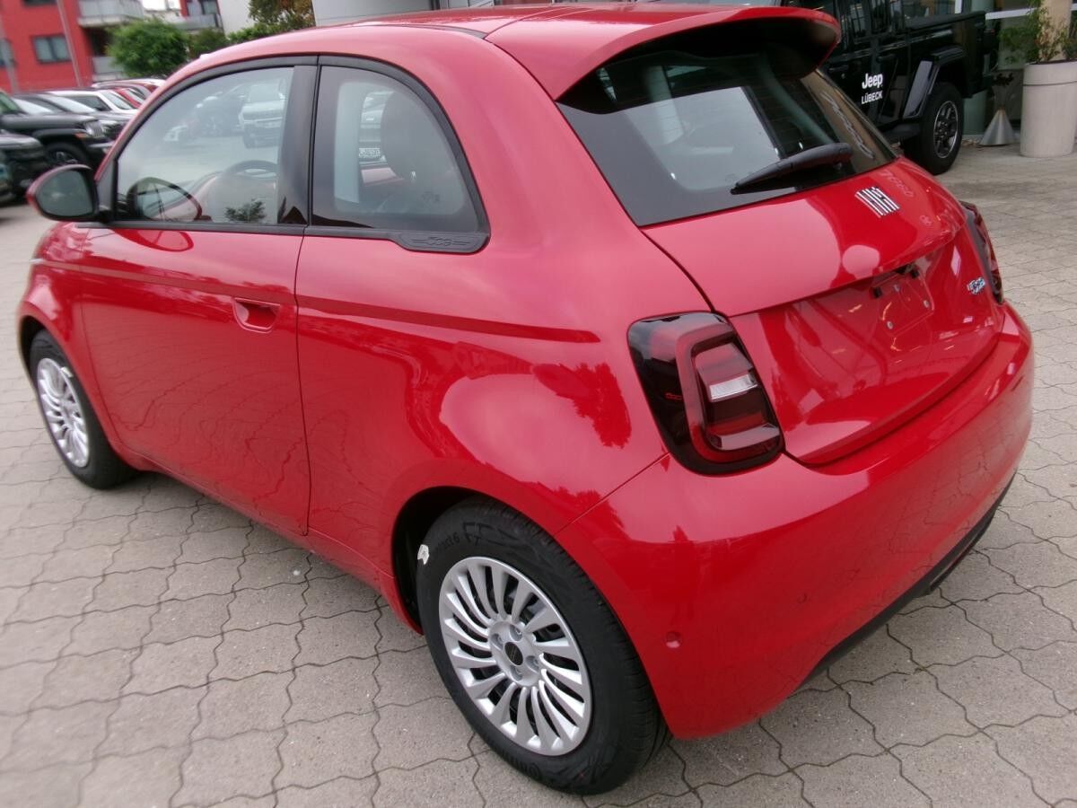 Fiat 500e Elektro RED 23,8kWh 🔋Sofort Verfügbar!⚡