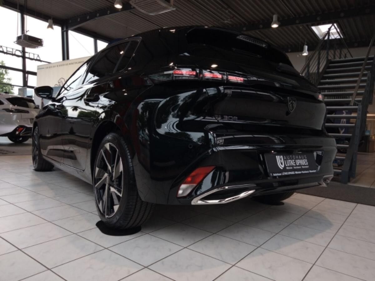 Peugeot 308 ALLURE HYBRID 145 e-DSC6 *TAGESZULASSUNG*