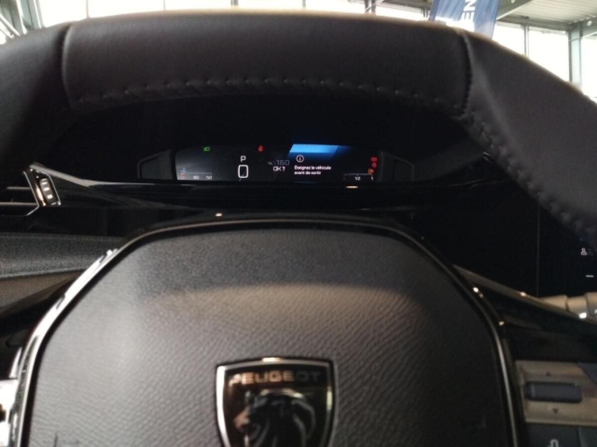 Peugeot 308 ALLURE HYBRID 145 e-DSC6 *TAGESZULASSUNG*