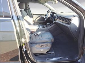 Volkswagen Touareg 3.0 V6 TDI R-Line, AHK, Luftfederung,  Head-up-Display, sofort verfügbar